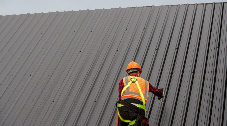 Professional gutter cleaning in Joplin, MT